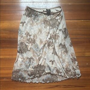 Elegant Floral Women's Skirt in Cream and Brown Size 8